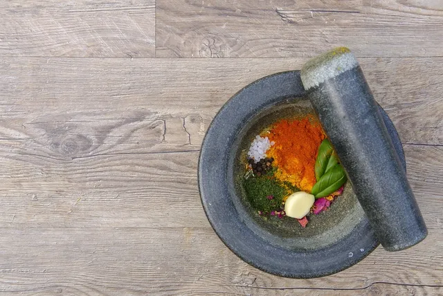 Catler GR 8012 grill plus młynki SM 2011 na pieprz i sól